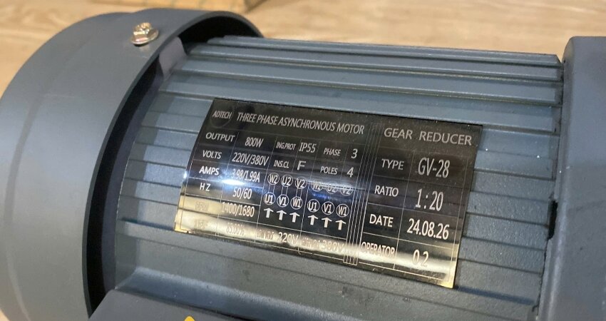 Giải mã mối liên hệ giữa số cực motor và tốc độ vòng quay