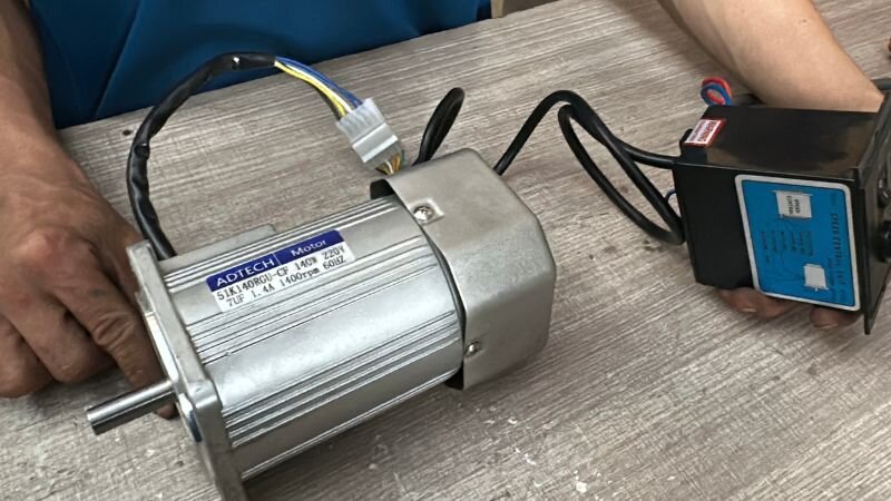 Cách đảo chiều cho motor giảm tốc mini đơn giản