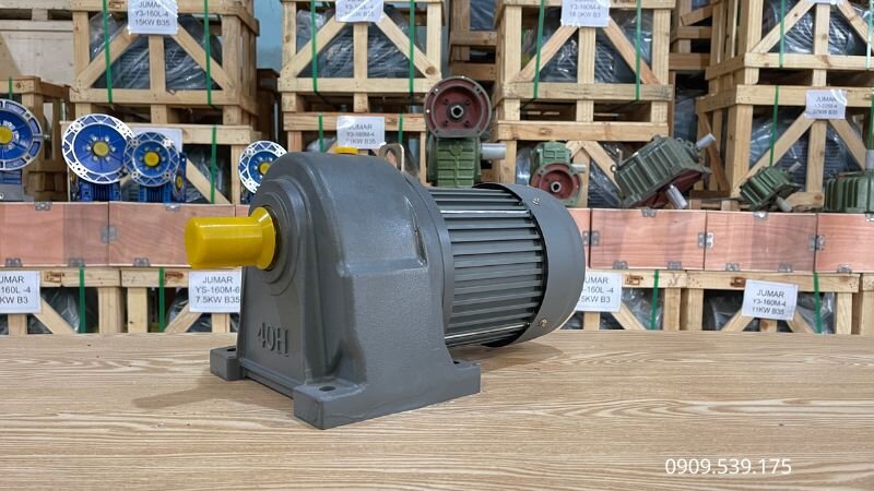 Lưu kho motor giảm tốc tại nơi khô ráo, thông thoáng