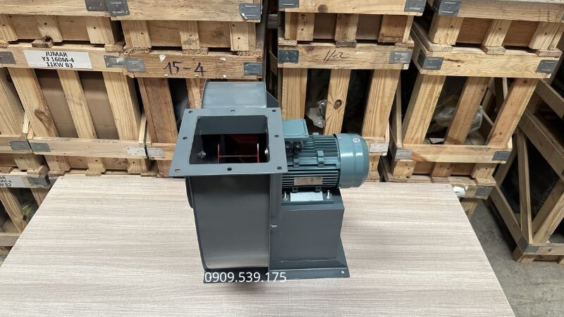 Tính lưu lượng quạt thổi khí giúp lựa chọn thiết bị có công suất phù hợp, đảm bảo hiệu quả thông gió và tiết kiệm điện năng