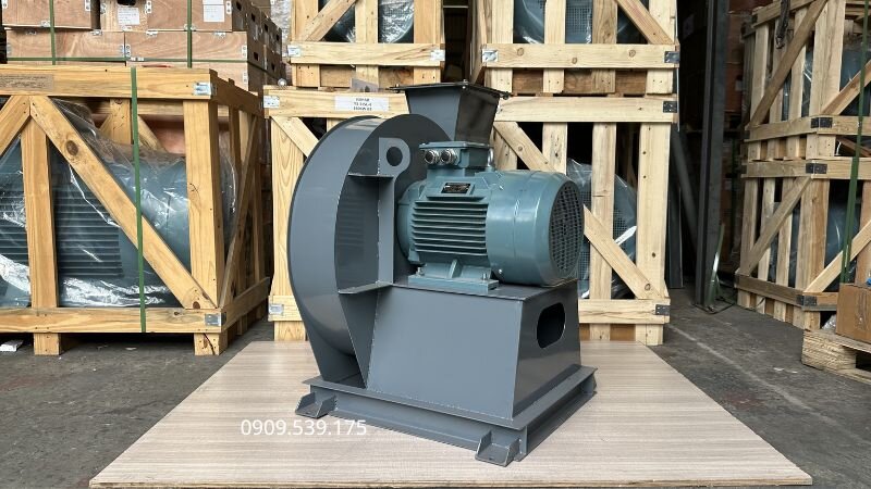 Đo đường kính ống tròn hoặc chiều rộng, chiều cao của ống chữ nhật để xác định diện tích tiết diện chính xác