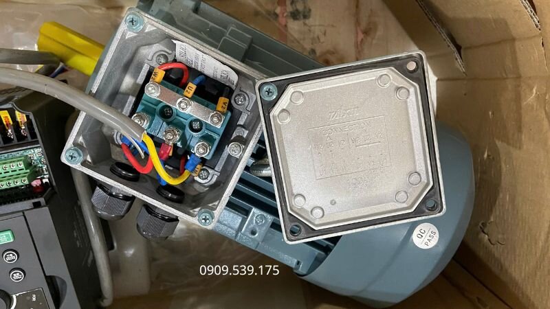 Lựa chọn dây dẫn phù hợp với tổng công suất của hai motor