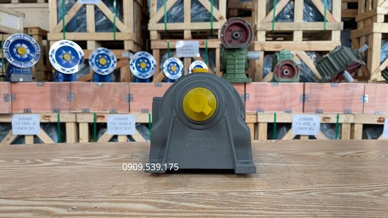 Quay trục motor định kỳ để tránh kẹt cứng