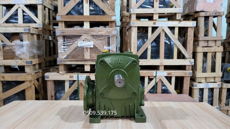 Vận hành vượt tải gây hư hỏng hộp giảm tốc