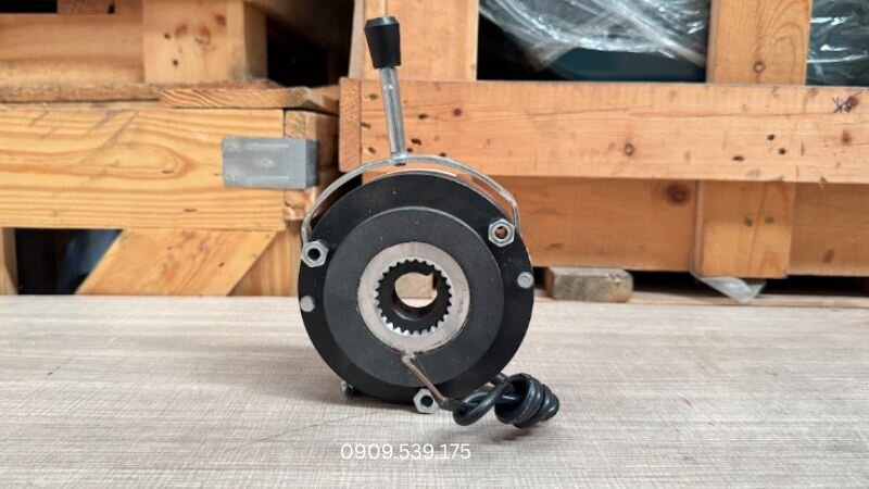 Các tiêu chí quan trọng giúp chọn thắng từ phù hợp với motor và tải thực tế