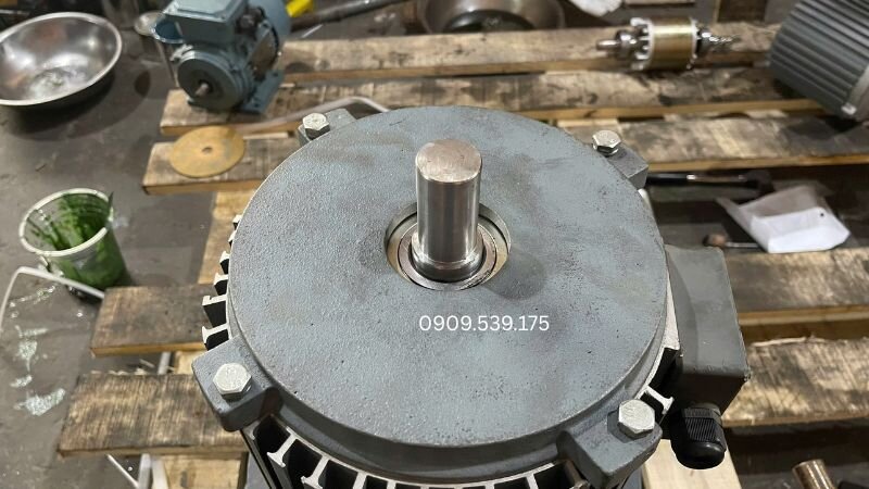 Các phương pháp khắc phục trục motor giảm tốc bị mòn hiệu quả