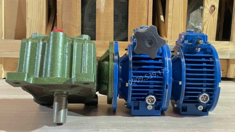 Cách lắp hộp giảm tốc WPDX và 2 điều tốc cơ UDL tạo thành hộp giảm tốc 3 cấp