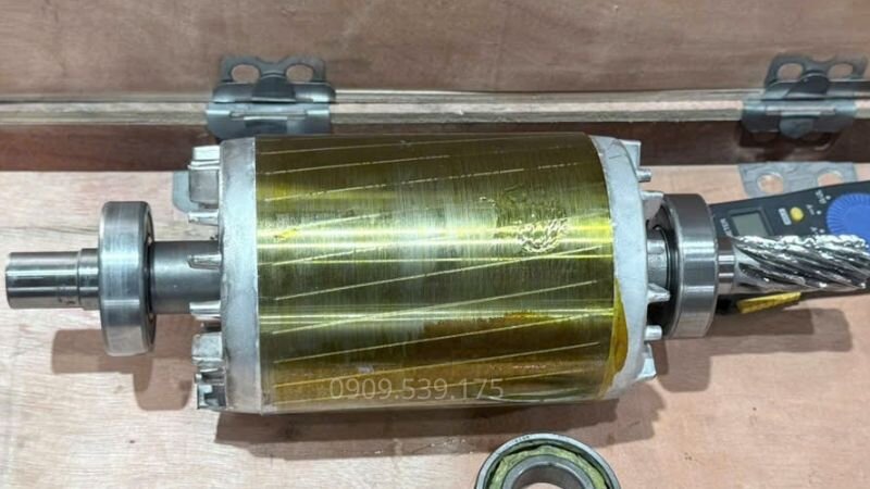 Cấu tạo stator của động cơ ruột đai