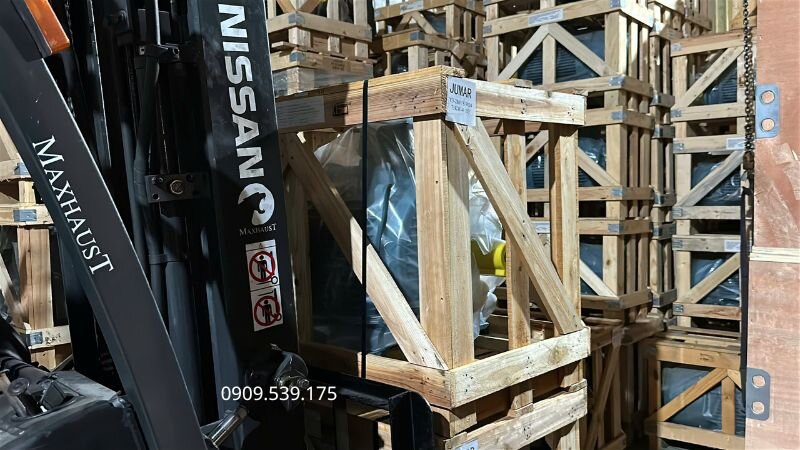 Động cơ điện được đưa vô kho Thành Thái Motor