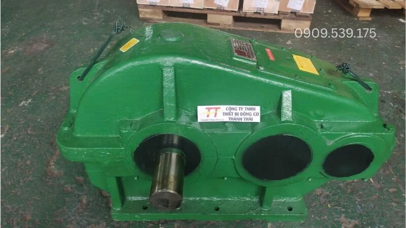 Hộp số giảm tốc ZQ nâng hạ hàng hóa nhiều tấn