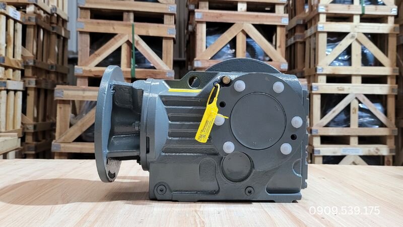 Hộp số tải nặng dòng K dùng cho hệ thống tời cáp