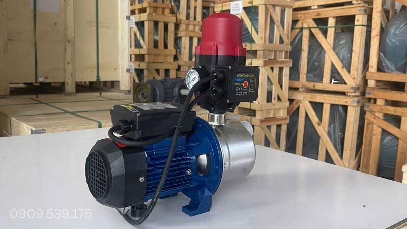 Máy bơm tăng áp cải thiện áp lực nước đường ống