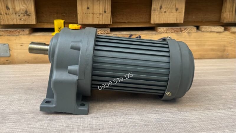 Tìm hiểu các nguyên nhân khiến motor giảm tốc thường xuyên làm đứt cầu chì
