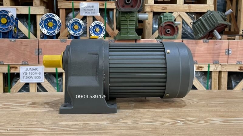 Tuân thủ các quy tắc an toàn điện để đảm bảo an toàn khi kiểm tra và sửa chữa