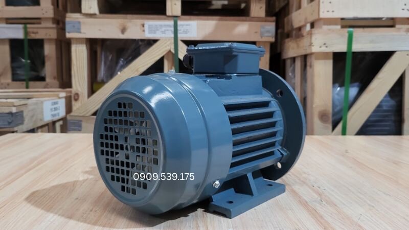 Nhận biết motor bị om dây stator qua màu sắc, lớp cách điện và mùi khét của cuộn dây