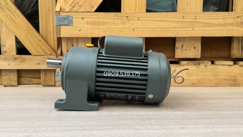 Thực hiện đúng các bước để thay tụ nhanh và an toàn
