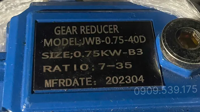 Tem bộ điều chỉnh tốc độ motor UDL 0.75kW 1Hp