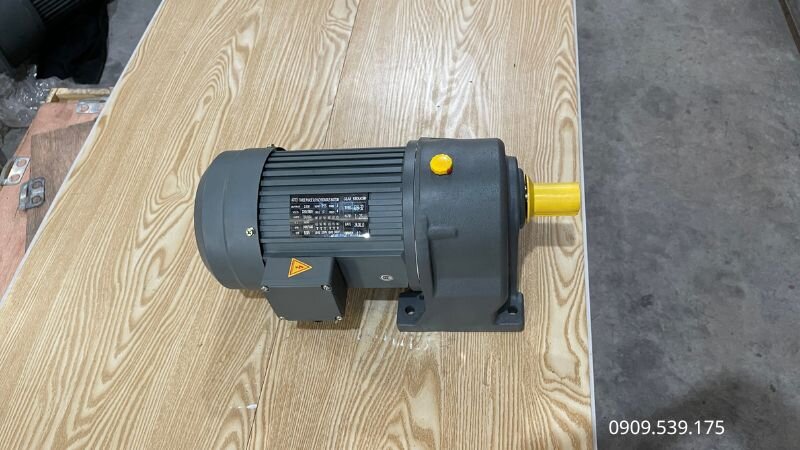 Tính dòng điện định mức giúp motor giảm tốc vận hành an toàn