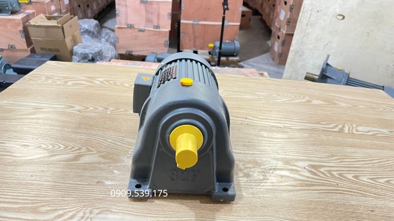 Tính ampe dựa trên công suất và điện áp motor