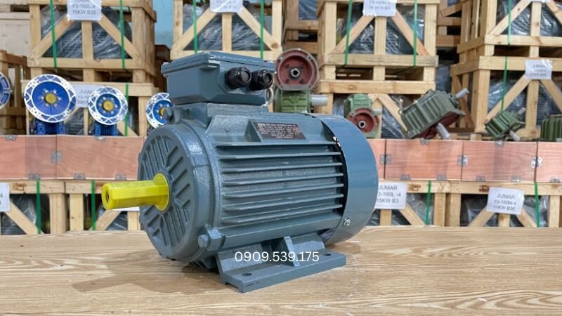 Bảng thông số giúp tra cứu nhanh dòng điện tương ứng với từng mức công suất motor