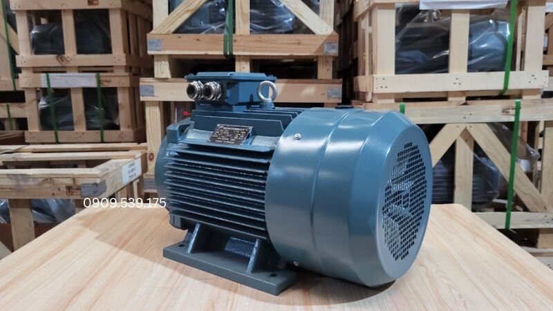 Cân nhắc chi phí điện, bảo trì, sửa chữa và tuổi thọ để chọn phương án kinh tế hơn