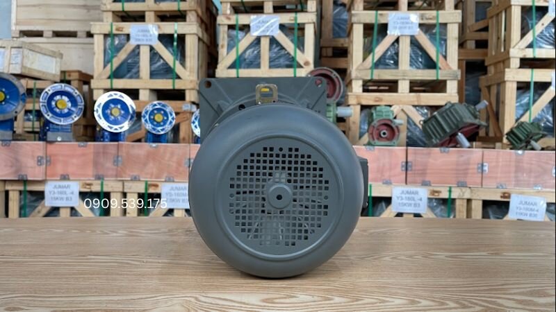 Những lưu ý quan trọng khi lắp đặt và vận hành motor giảm tốc cốt ngang để hạn chế hư hỏng