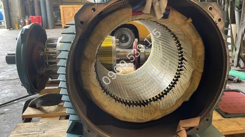 Tháo motor và xử lý cuộn dây bị chập an toàn