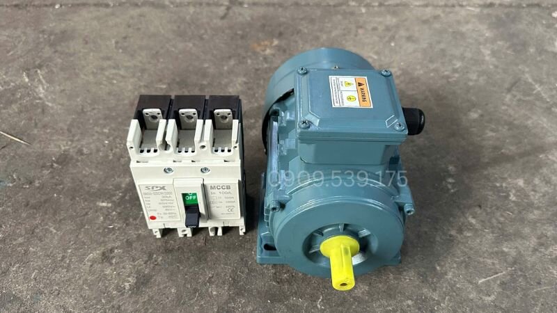 Trang bị CB motor để tự động ngắt khi quá tải