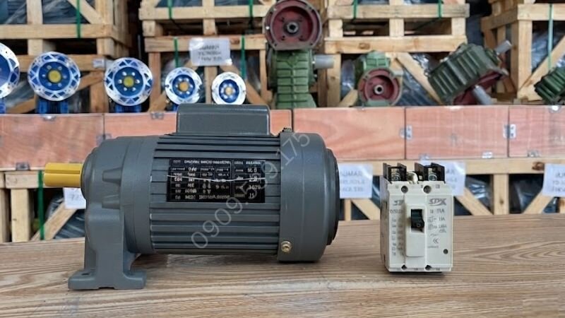 Xử lý lỗi motor giảm tốc nóng theo quy trình kỹ thuật