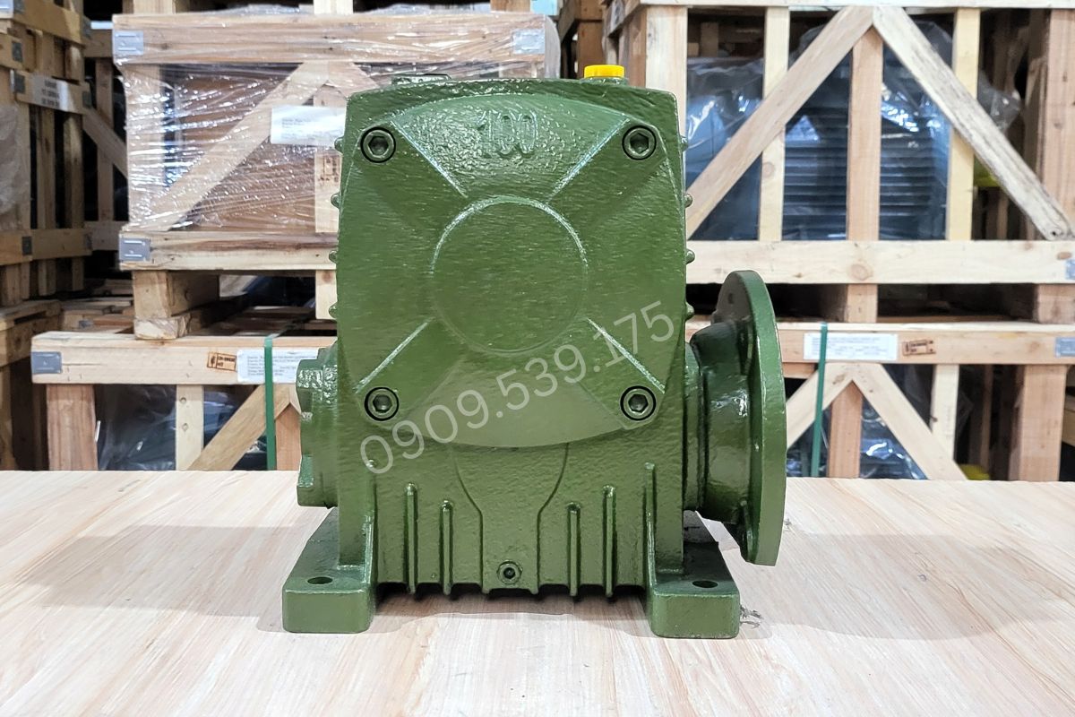 Hộp giảm tốc trục vít WPDA