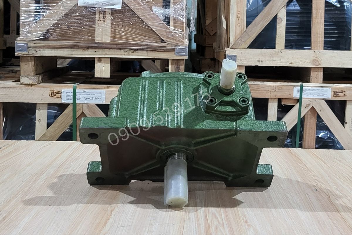 Hộp giảm tốc trục vít WPX